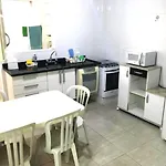 Enseada Guaruja, Apartamento A 200 Metros Da Praia